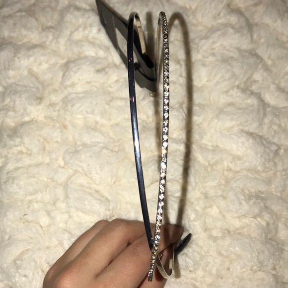 New York and Company Headband - Picture 3 of 3